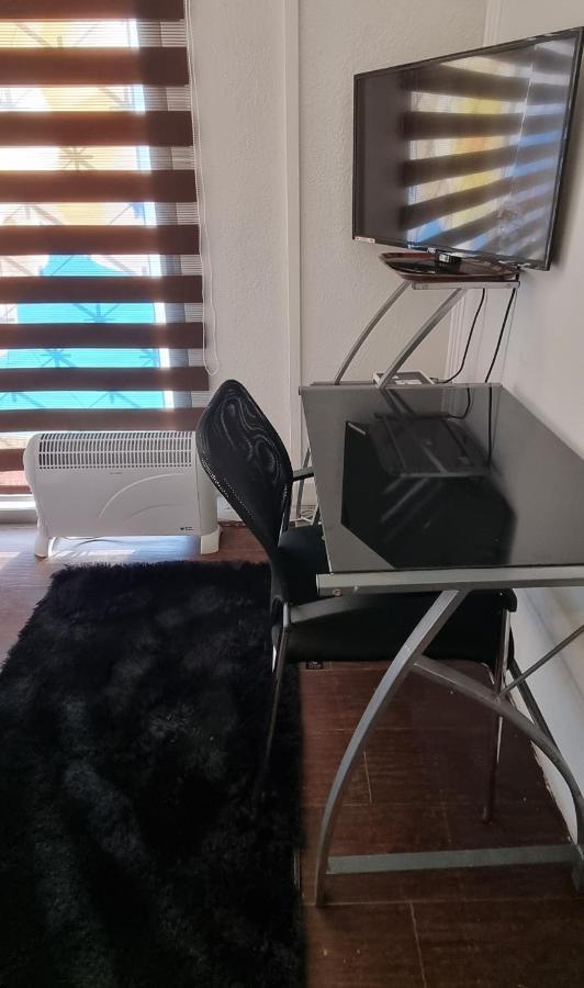 Habitacion Privada Centrica Y Tranquila Con Cama 2 Plazas Y Estacionamiento Sector Terminal Ohiggins * Rancagua