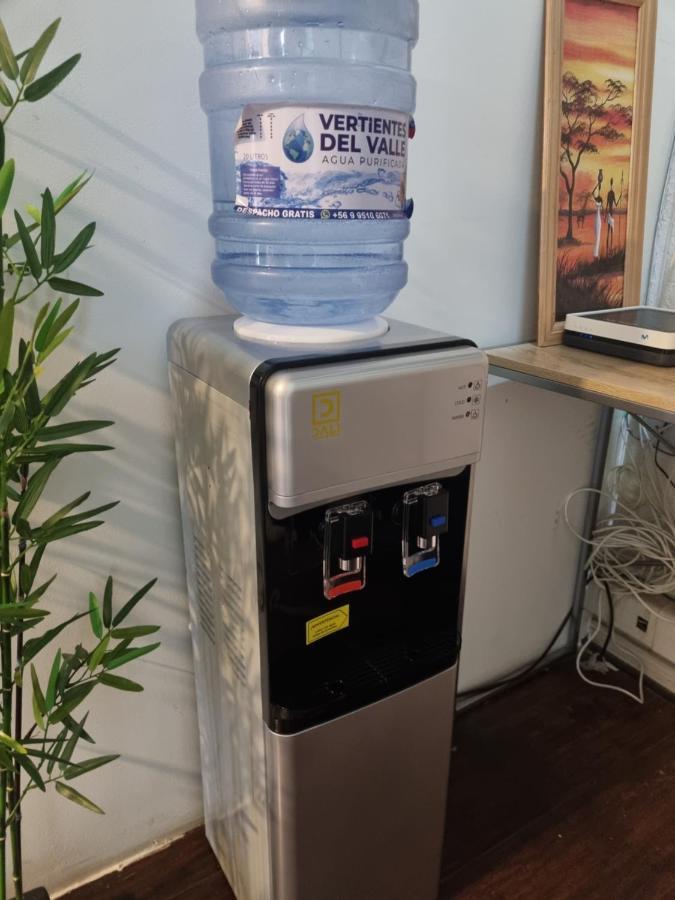 Habitacion Privada Centrica Y Tranquila Con Cama 2 Plazas Y Estacionamiento Sector Terminal Ohiggins Acomodação com café da manhã  *
